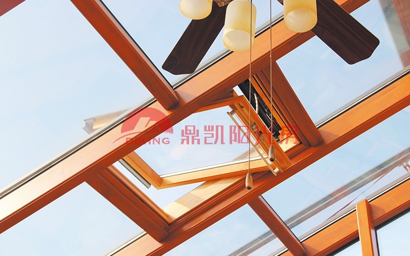 陽(yáng)光房怎么選門(mén)窗？快來(lái)抄！